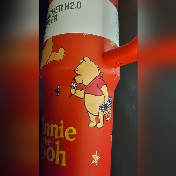 Stanley Red 40oz Insulated Tumbler Winnie the Pooh Collectible New In Box - Picture 10 of 16